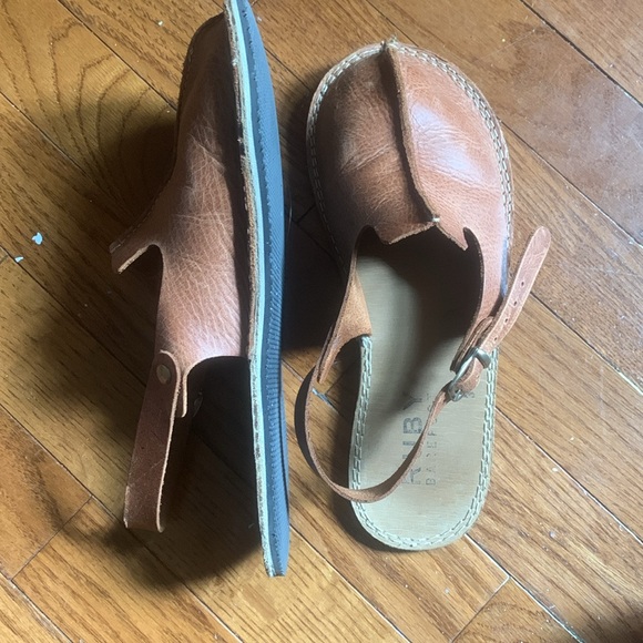 Ruby handmade Barefoot Leather sandals - Picture 2 of 3